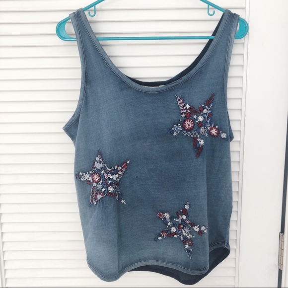Lucky Brand Tops - NWT Lucky Brand Embroidered Stars Tank